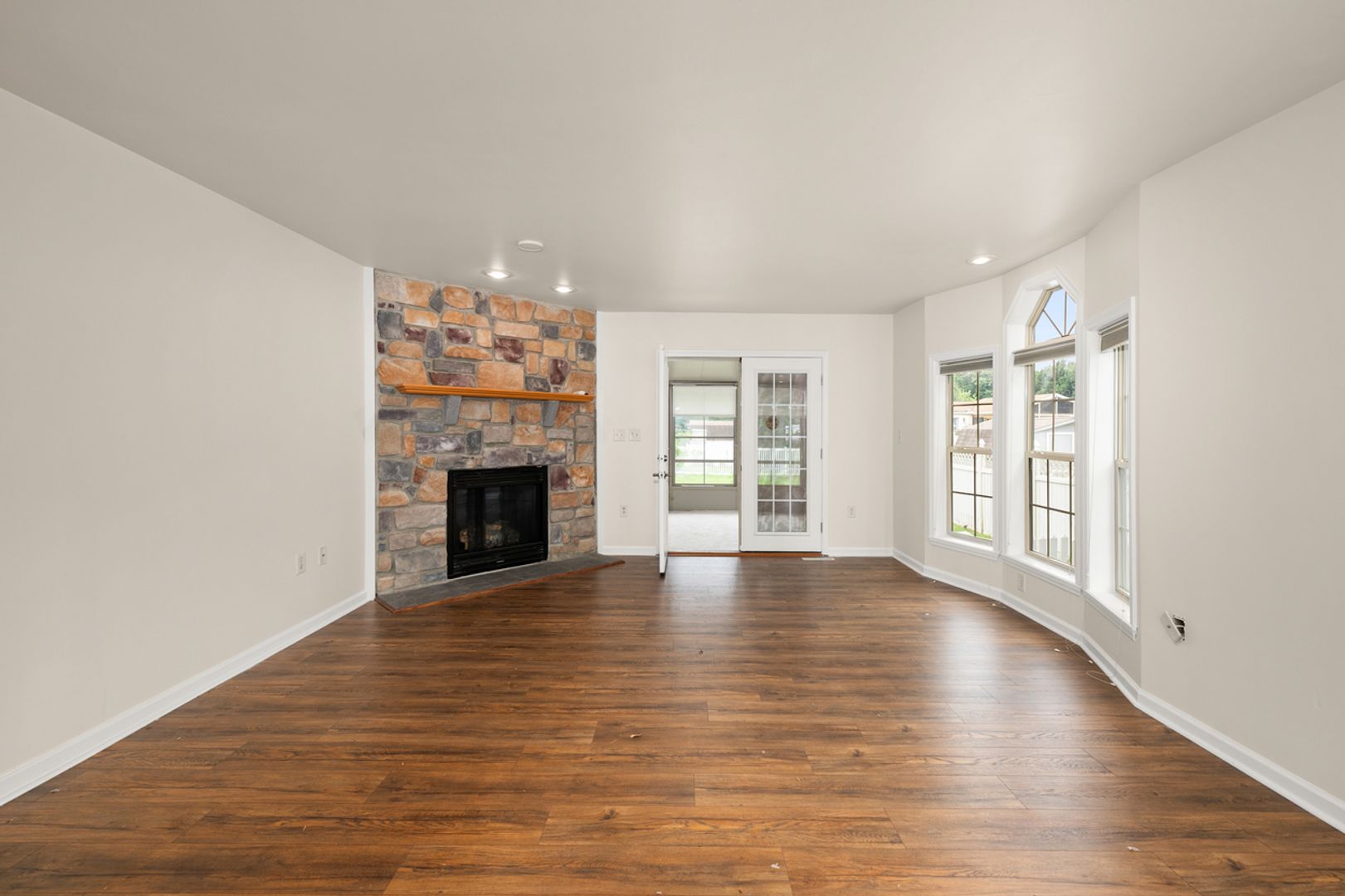 27723 Crozet Drive 2 of 12