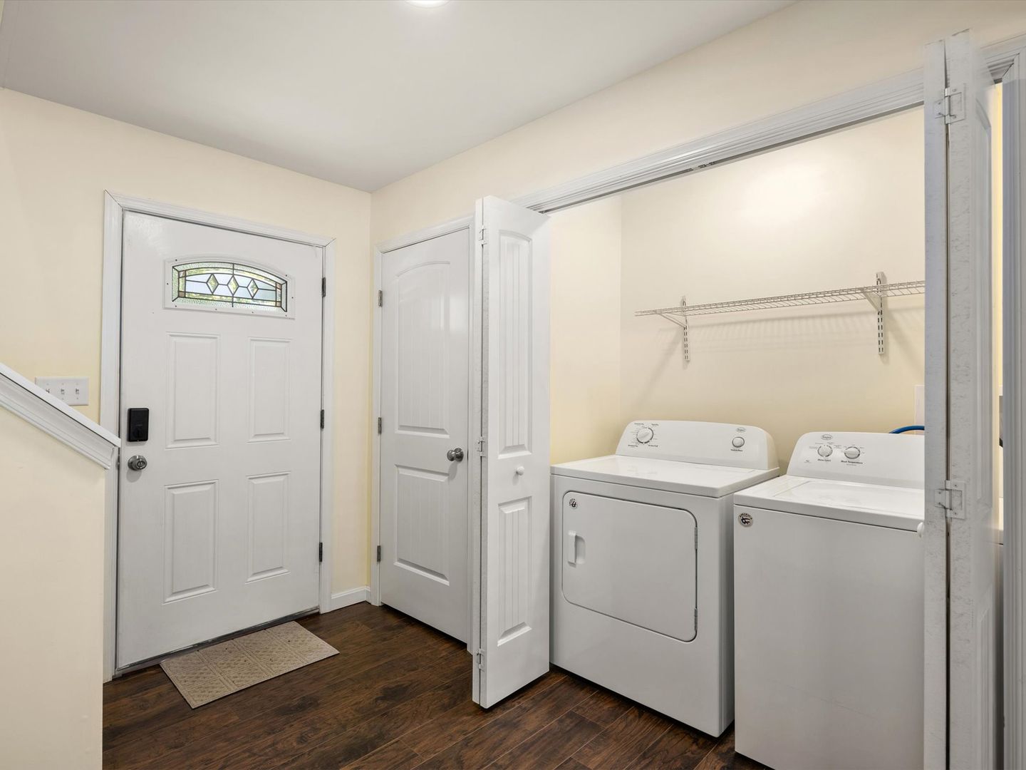 Laundry room at 5 Hillside Avenue