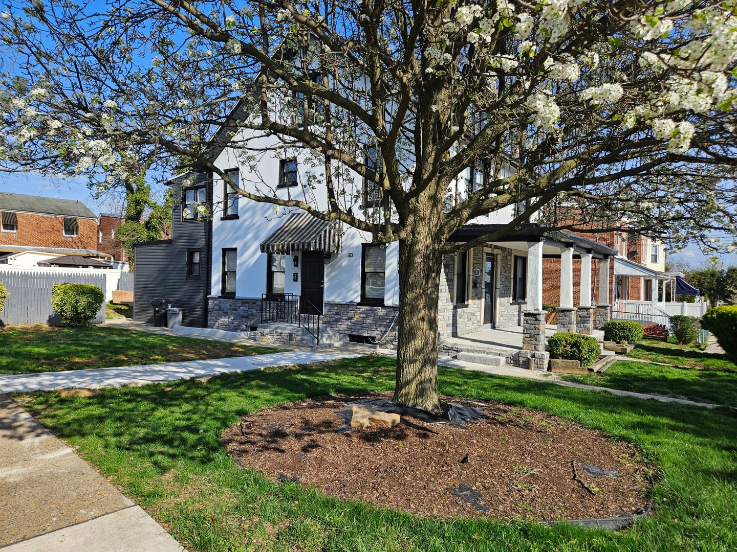 Wilmington Apartment: 101 E 35th Street