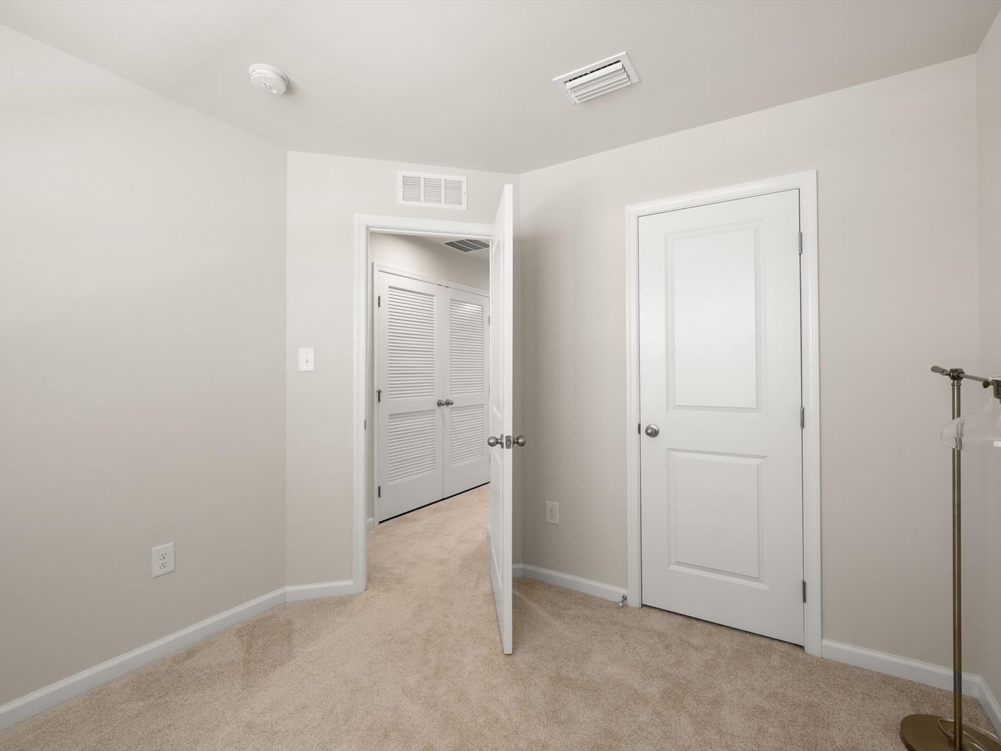 16107 Zoar Avenue 22 of 28