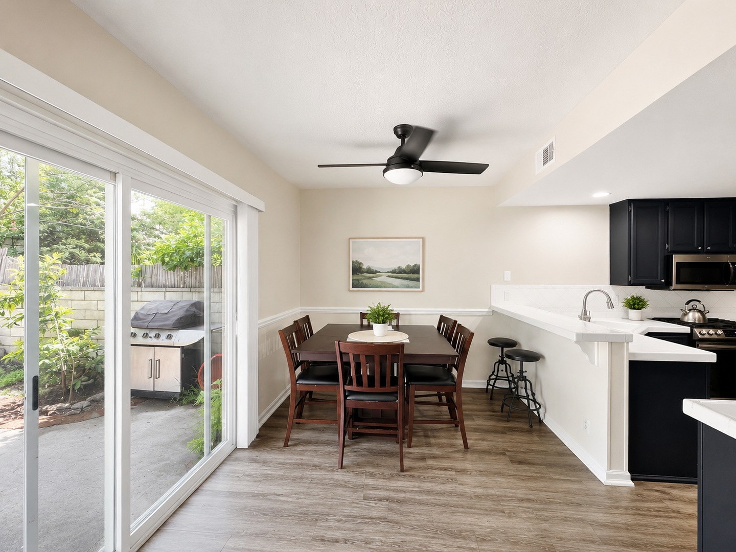Santa Clarita Apartment: 28343 Seco Canyon Rd.