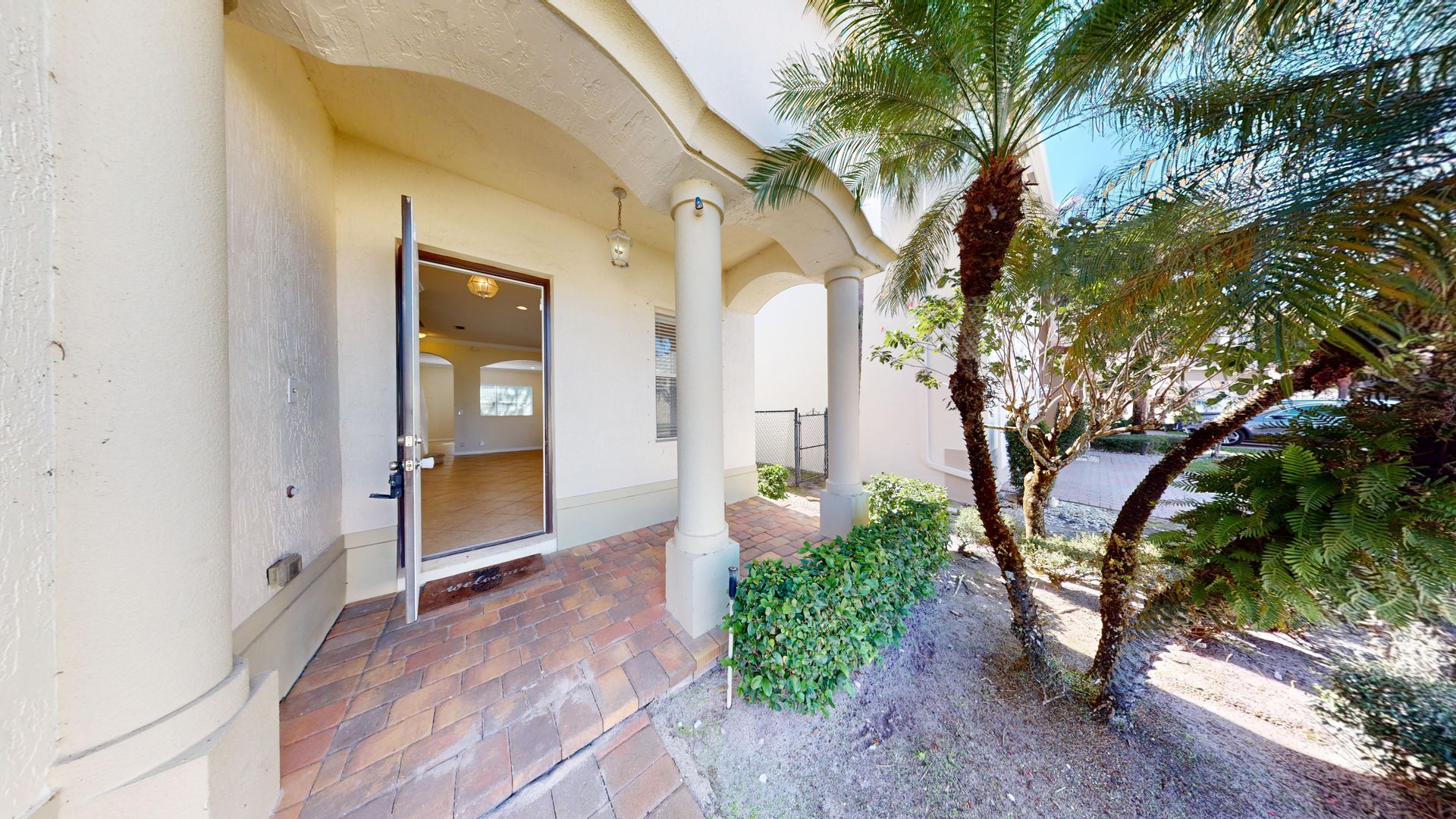 Boynton Beach House: 1007 Grove Park Circle