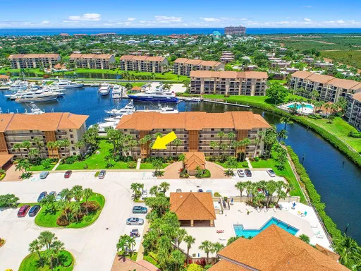 2Bed/ 2Bath Condo - Luxury Living at Marina At The Bluffs ** Includes Cable/ Water/ Sewer/ Trash ** – photo 1