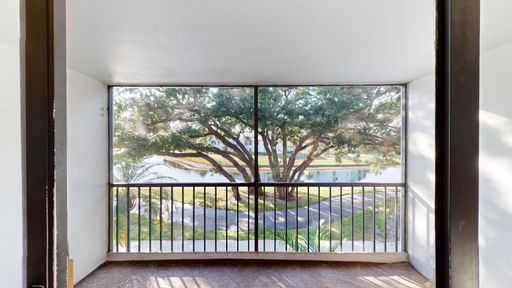 Beautiful 2 Bed / 2 Bath in Palm Club Village! **Water INCLUDED** – photo 1