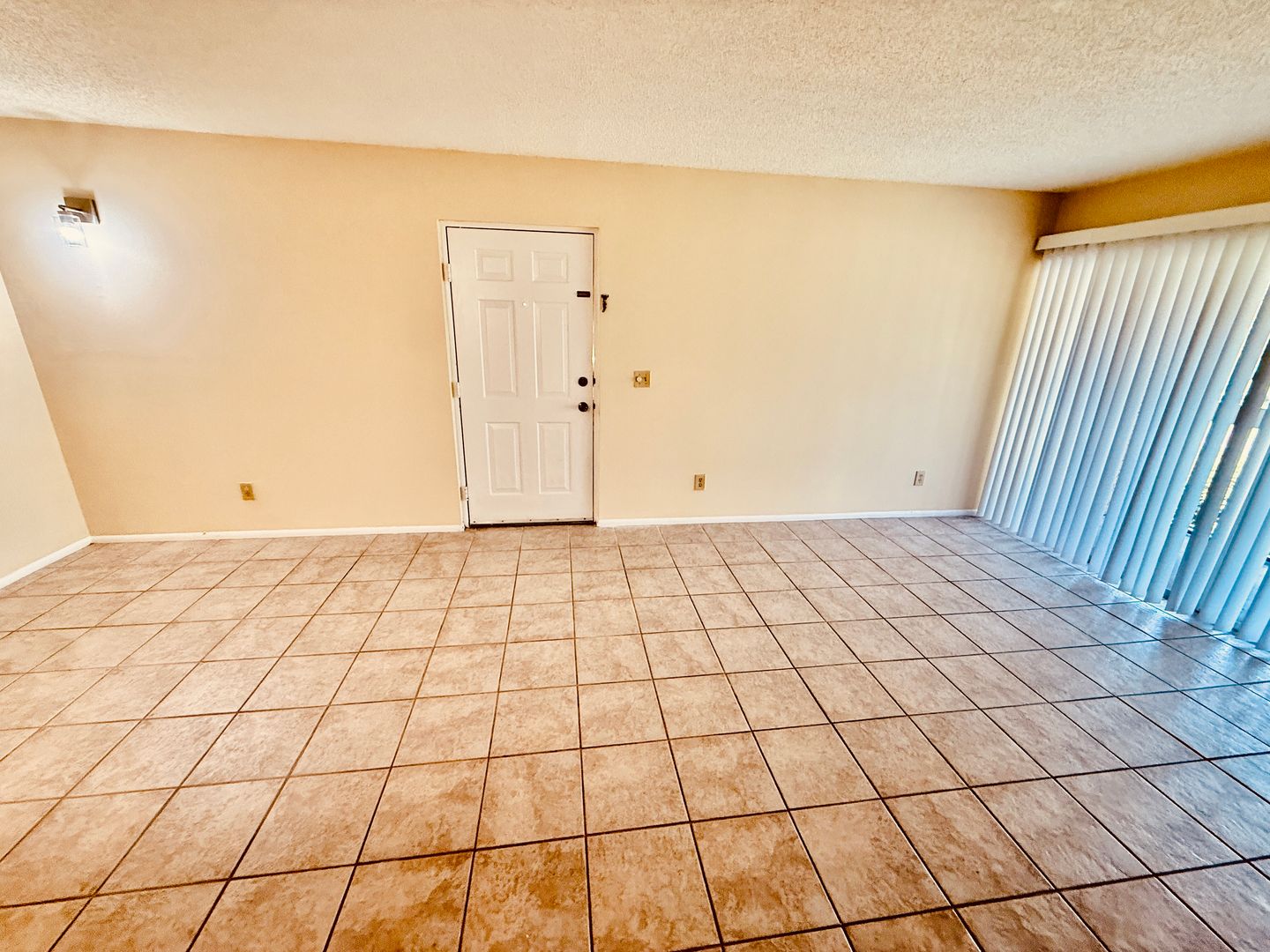 915 Sonesta Avenue NE #203 6 of 8