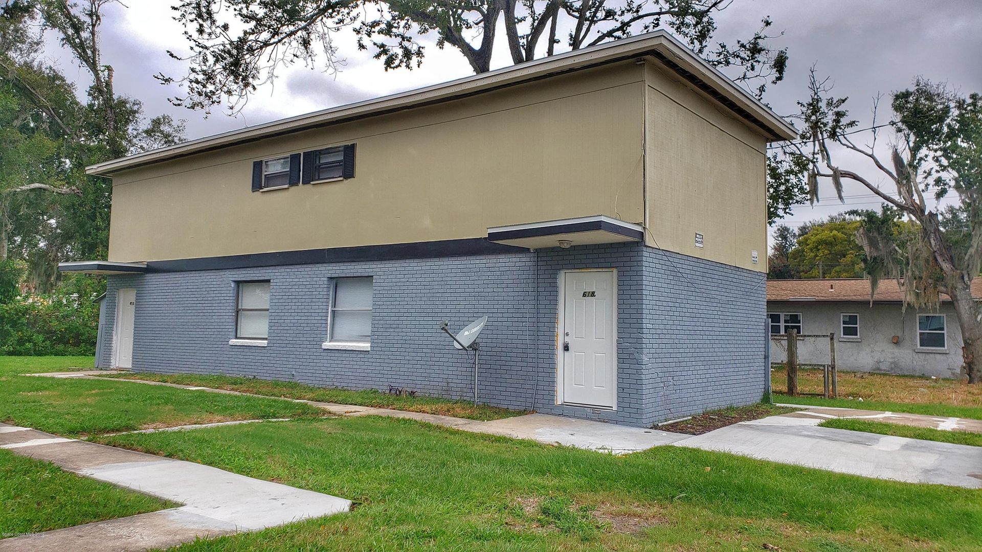 Titusville Townhome: 618 S Grannis Avenue Unit A