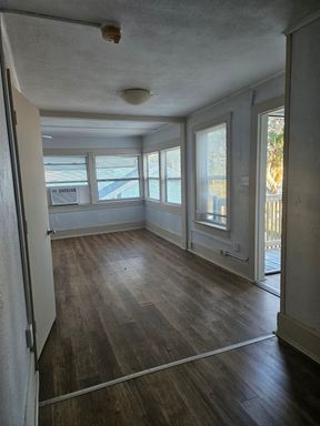 (FIRST MONTH FREE RENT) 1 BEDROOM 1 BATH LOCATED IN DAYTONA BEACH – photo 1