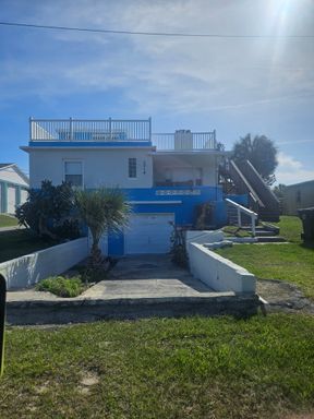 First month rent free upon approval 2 BEDROOM 1 BATH NEWLY RENOVATED APARTMENT NEAR DAYTONA BEACH SHORES – photo 1