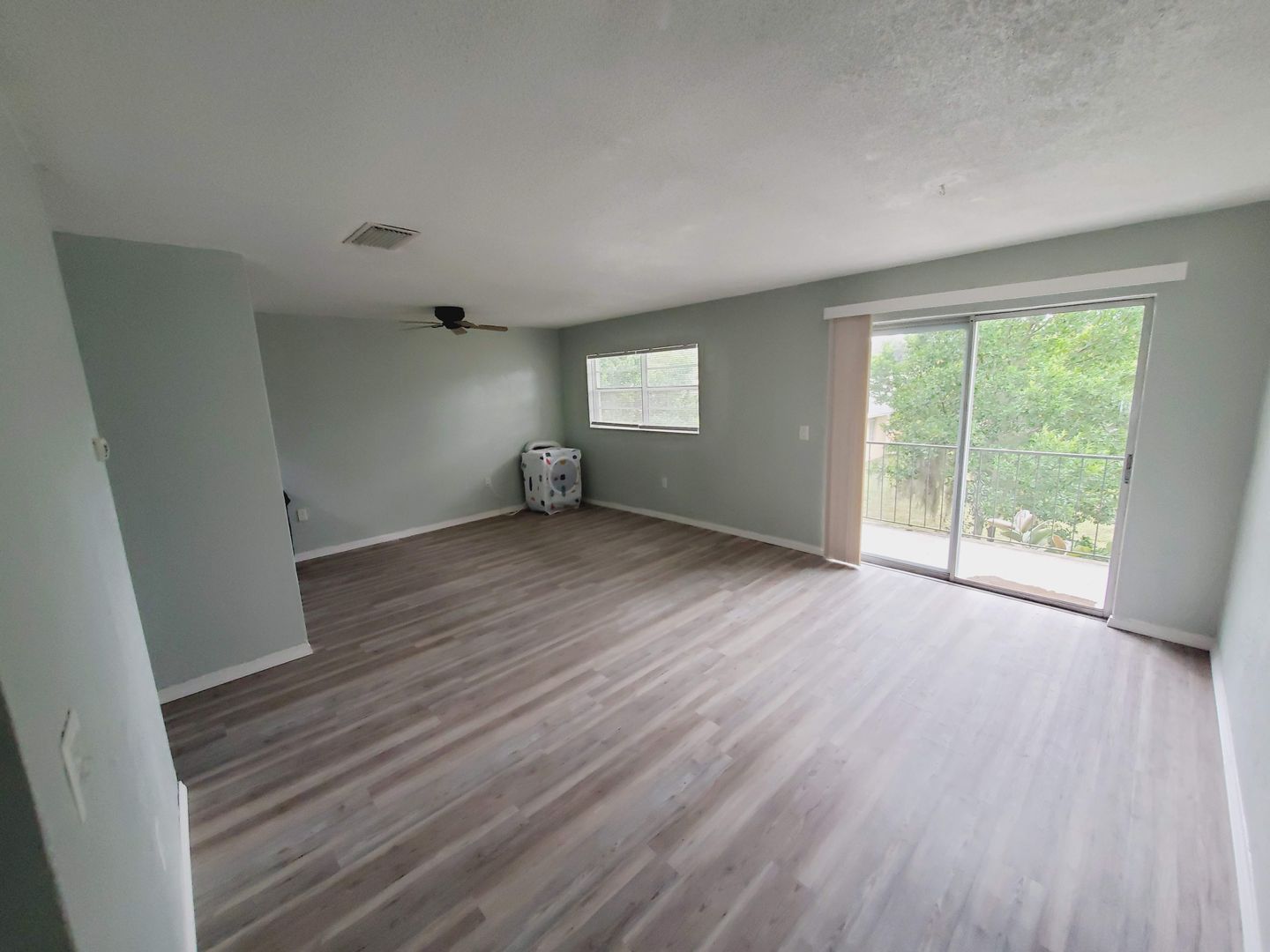 Ormond Beach Apartment: 125 S Orchard St