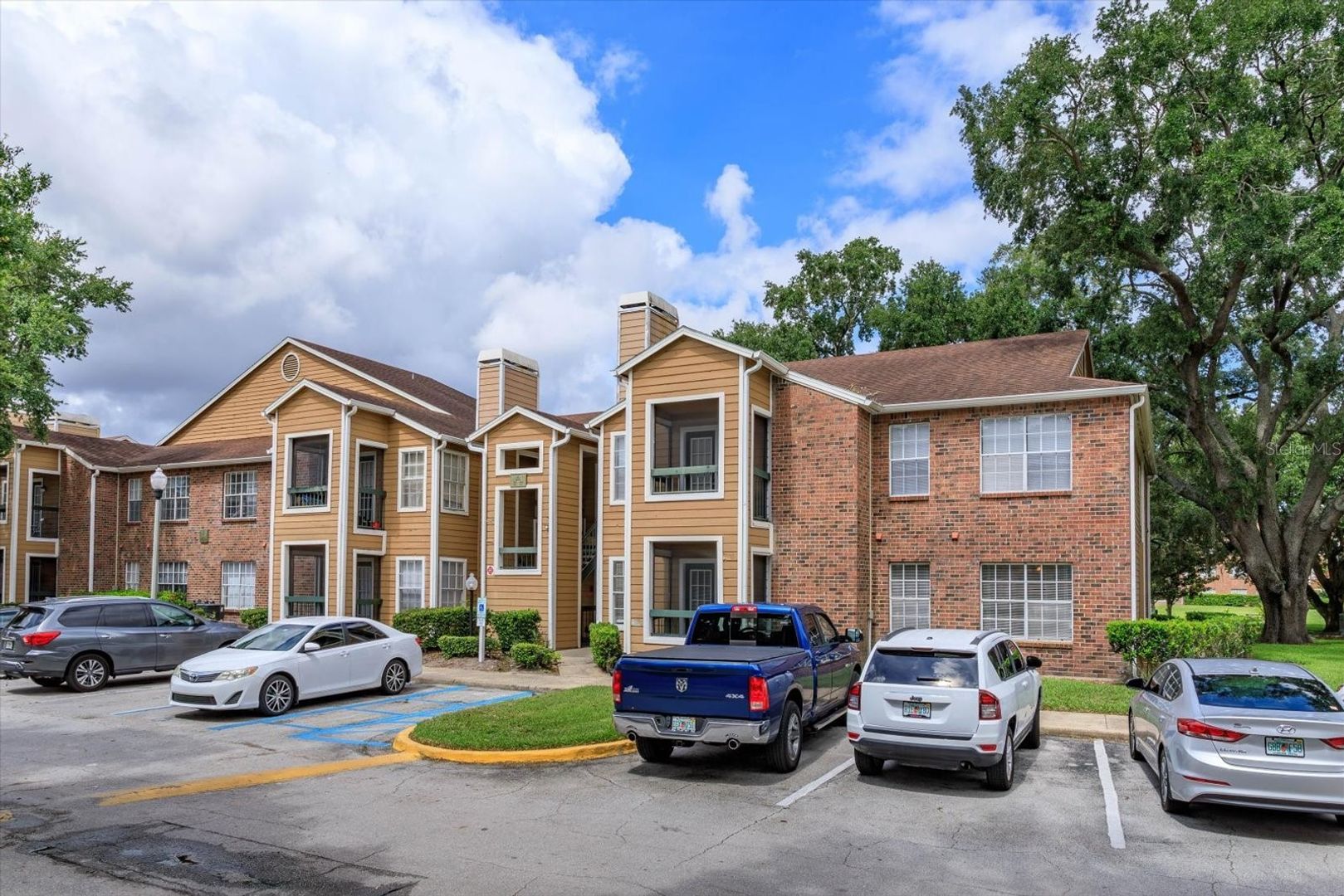 Orlando Condo: 4400 Thornbriar Ln Unit A-101