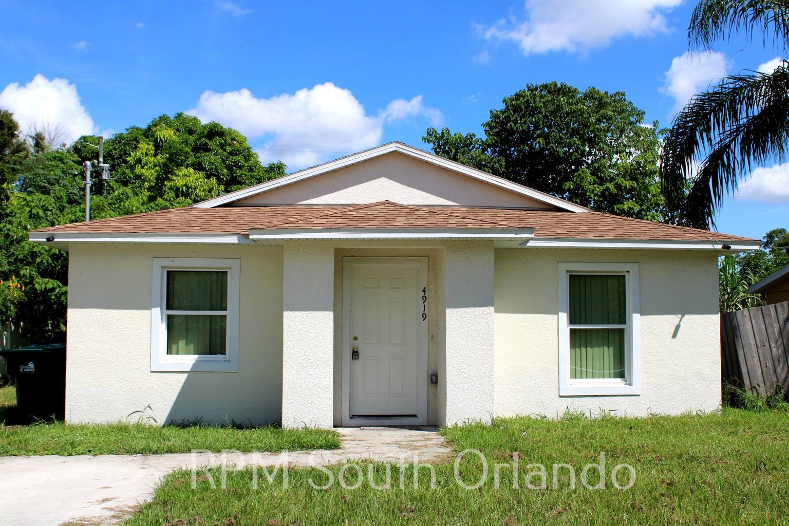 Orlando House: 4919 Steyr St