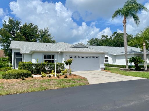 ***RENTED-NOT CURRENTLY AVAILABLE**Resort-Style Living Gorgeous two bedroom, two bath, +den, detached villa for rent in North Sarasota – photo 1