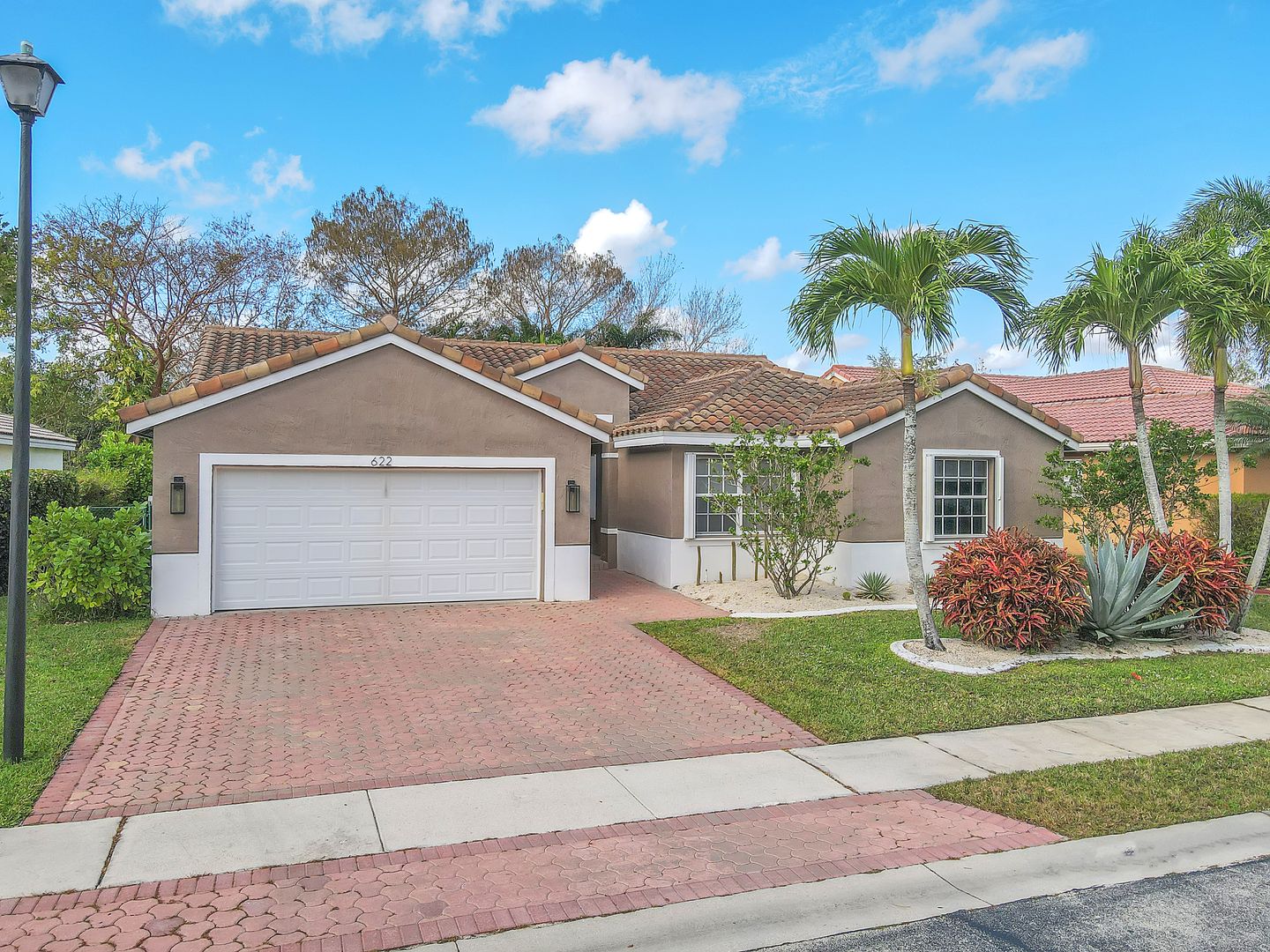 Pembroke Pines House: 622 SW 200th Terrace