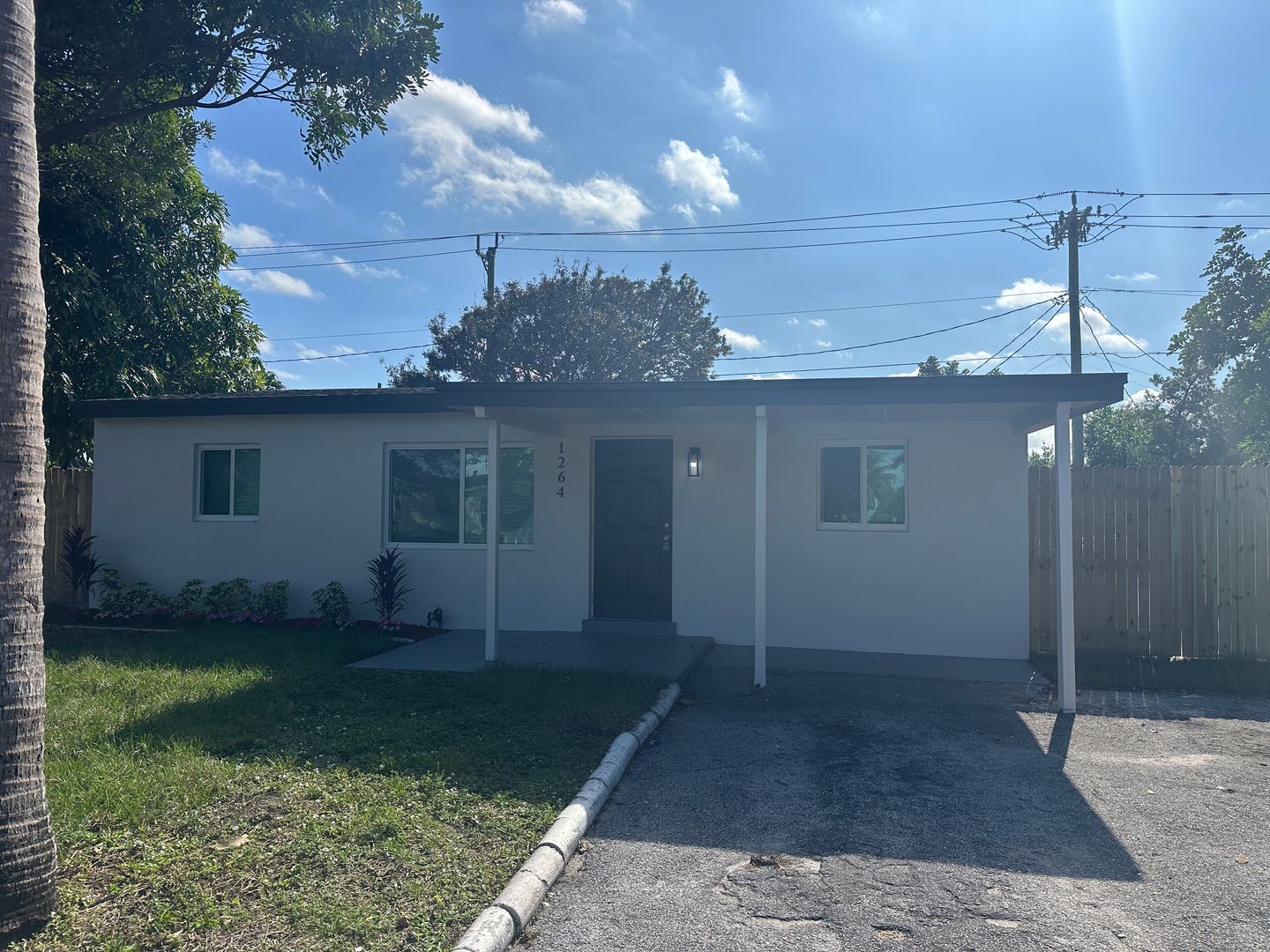 Pompano Beach House: 1264 NE 25th Ct