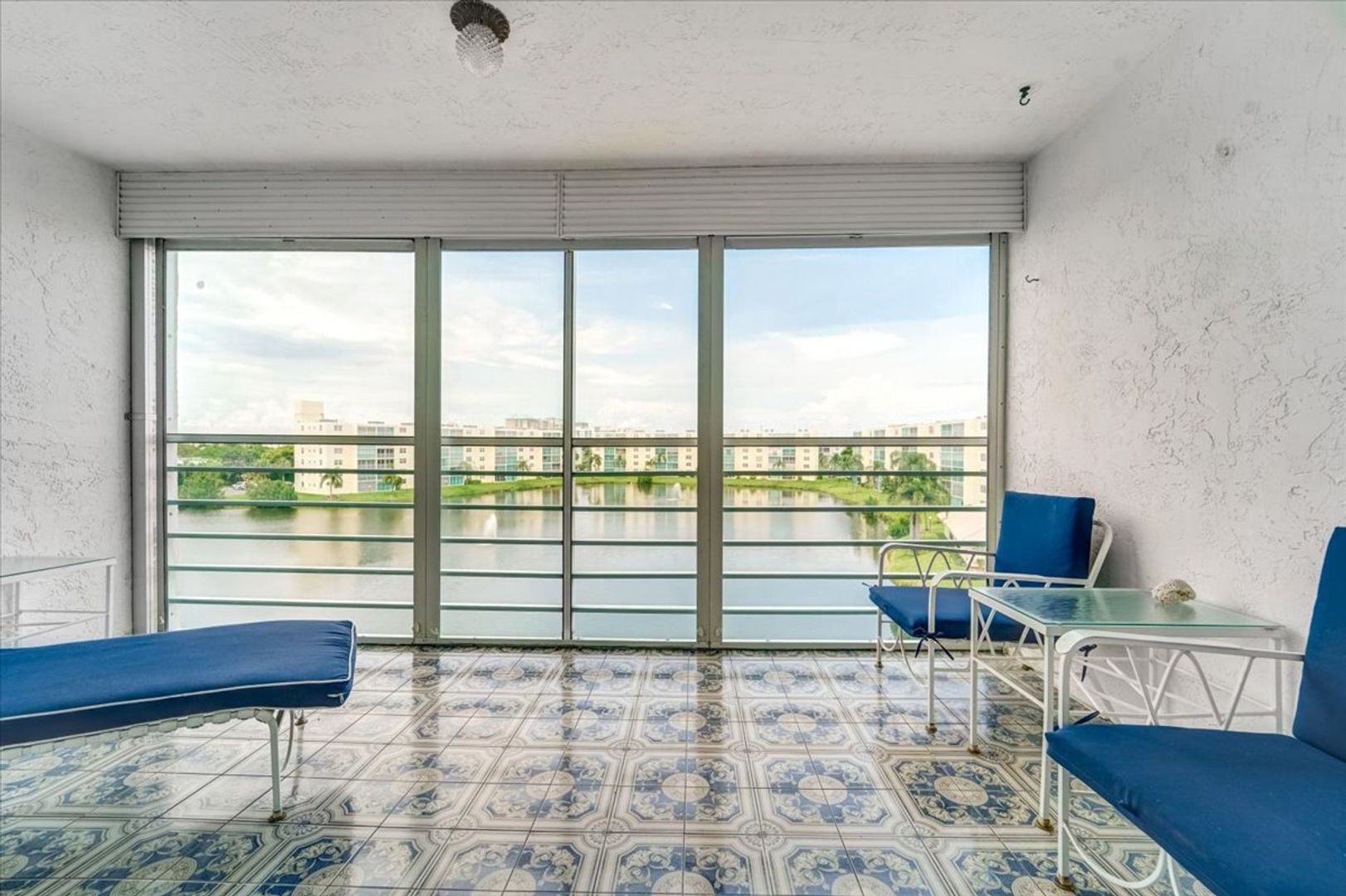 Dania Beach House: 141 SE 3rd Avenue