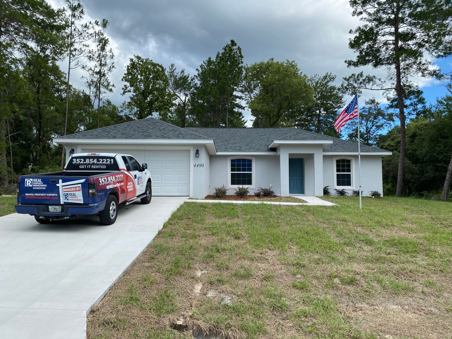 Ocala House: 4490 SW 150th Place