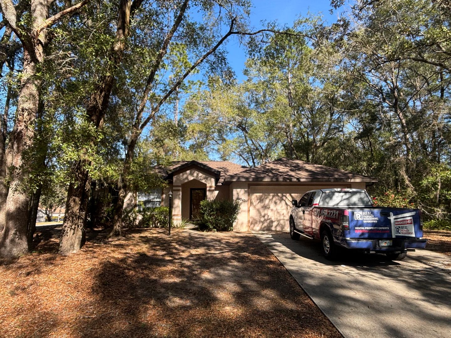 Dunnellon House: 10045 SW 188th Circle