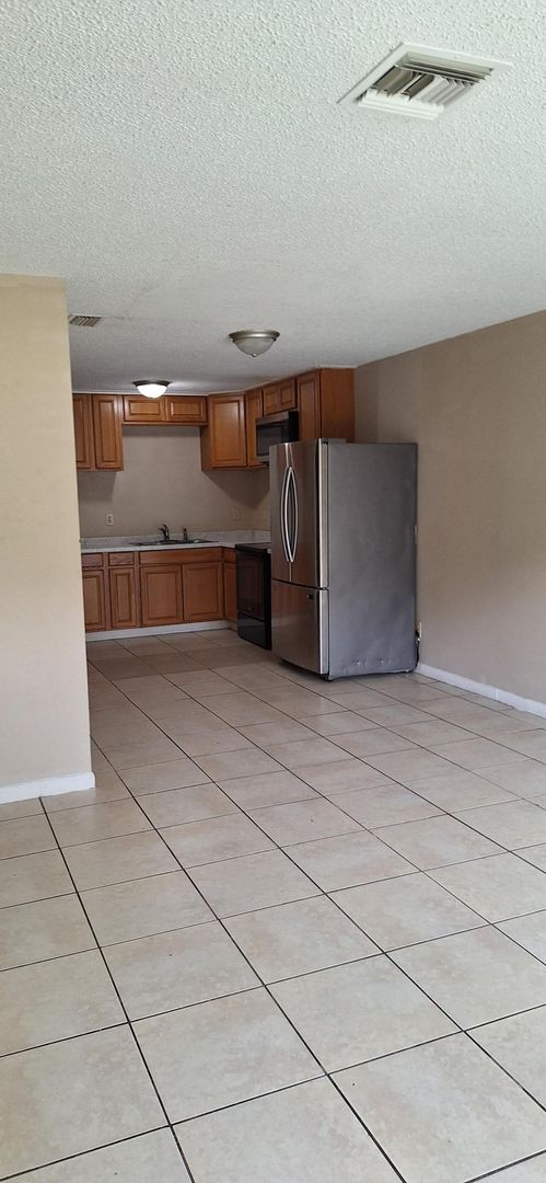 Ocala Apartment: 5210 SE 29th St