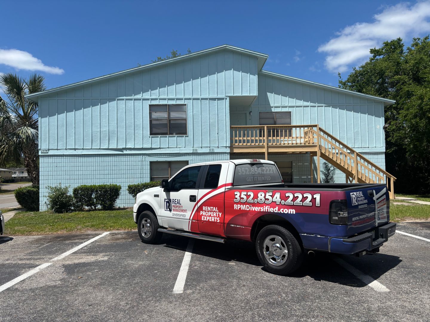 Gainesville Apartment: 2404 SW 31st Pl