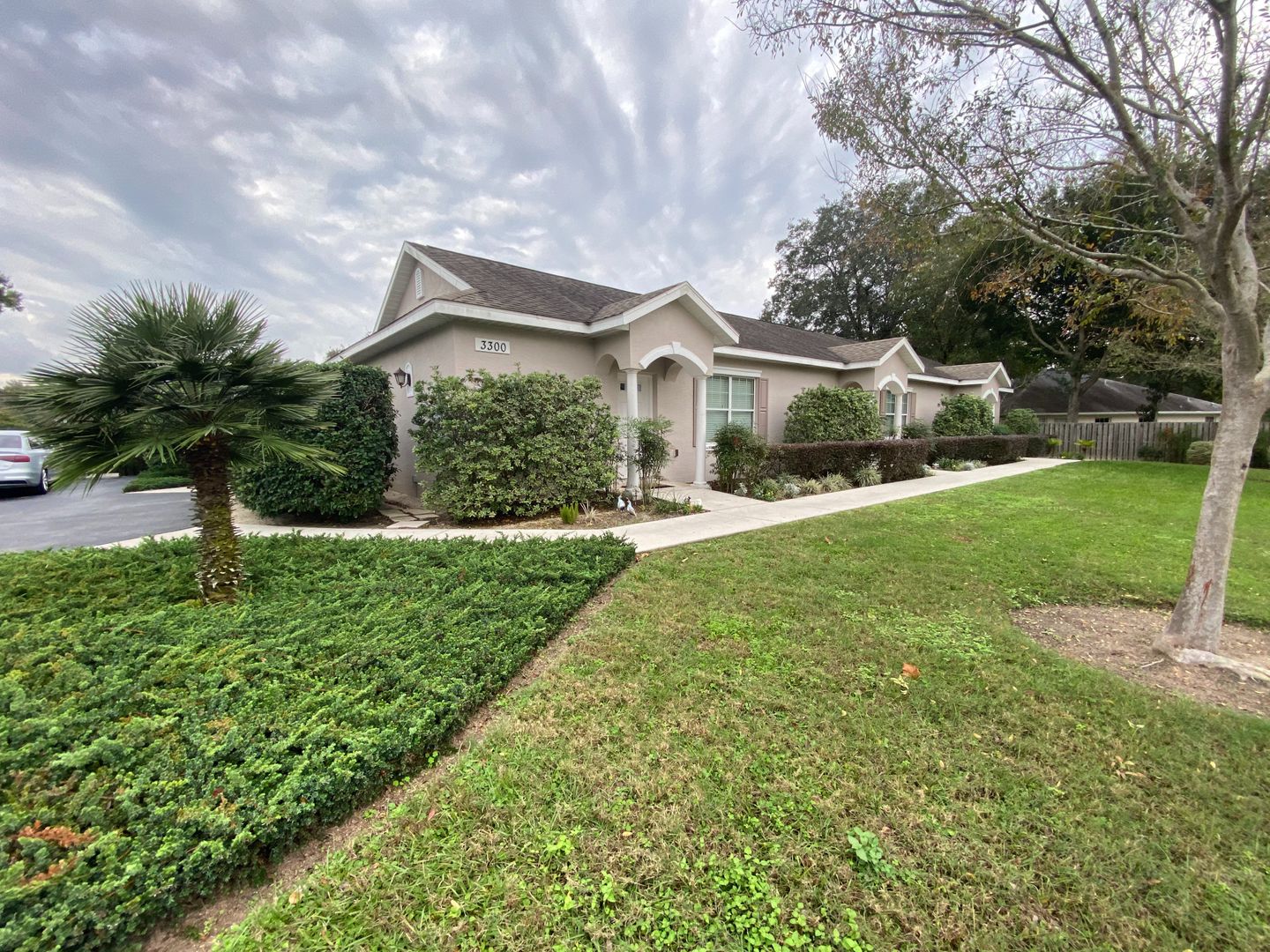 Ocala Apartment: 3300 SW 26th St