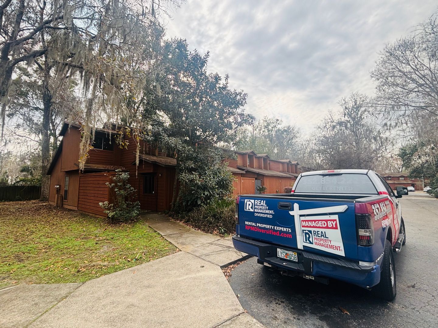 GAINESVILLE Townhome: 900 SW 62nd Blvd Apt G37,