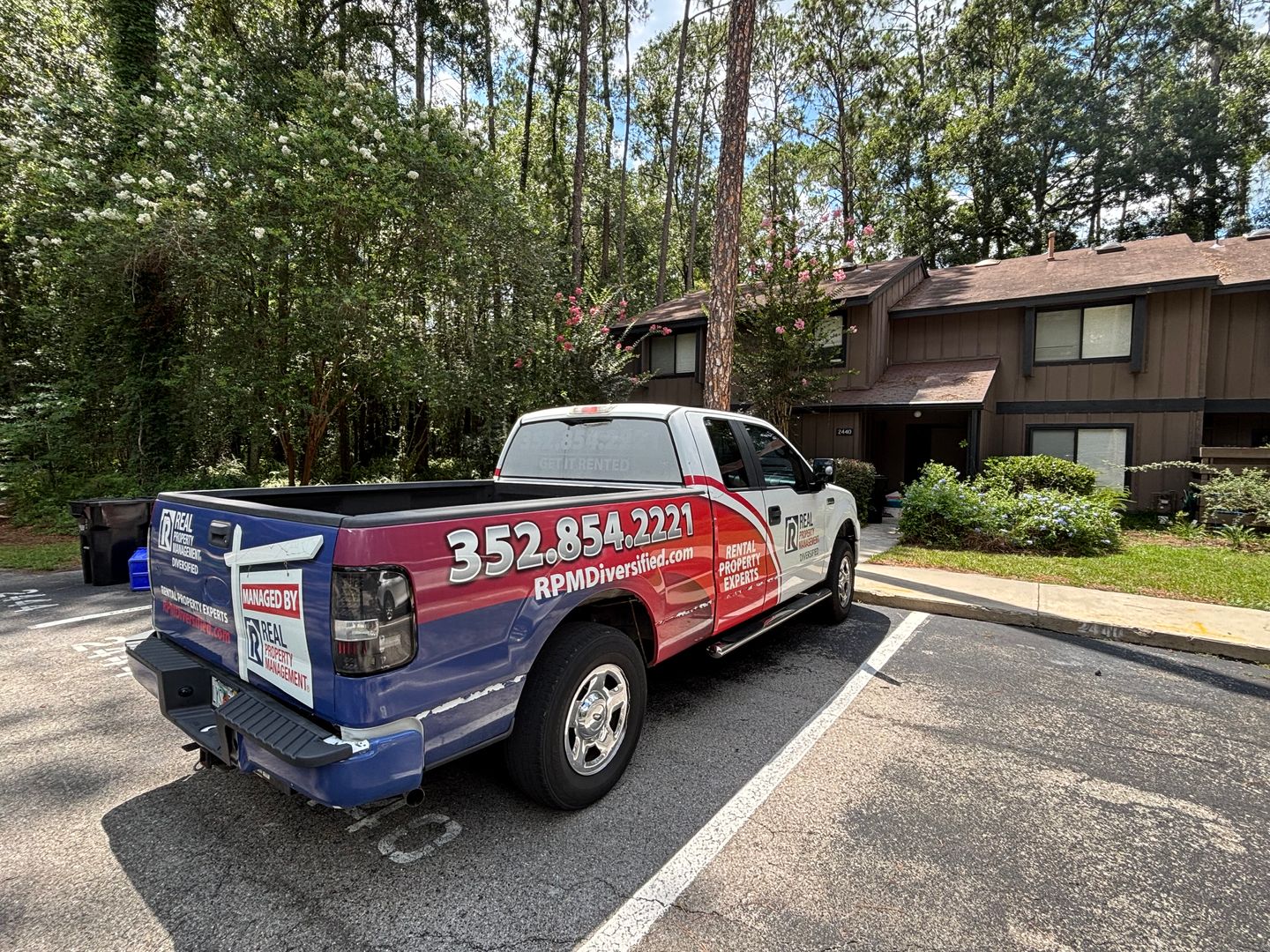 Gainesville House: 2440 NW 45th Lane