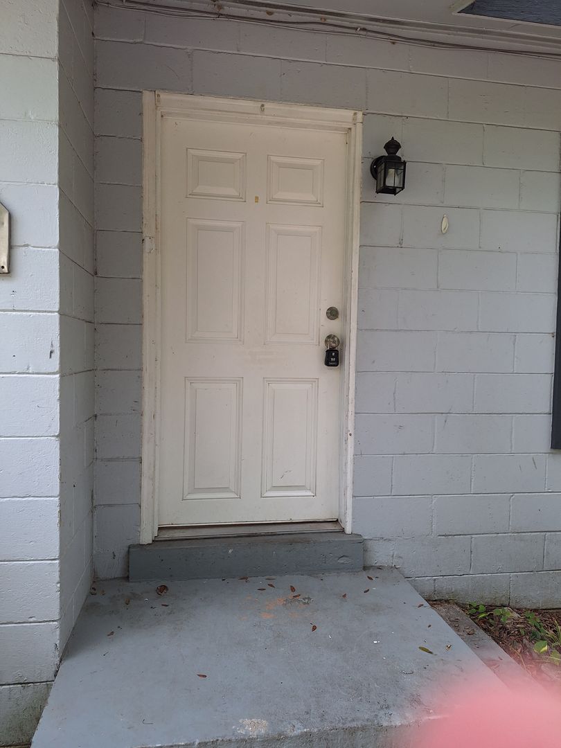 Ocala Apartment: 2533 NW 1st Ave