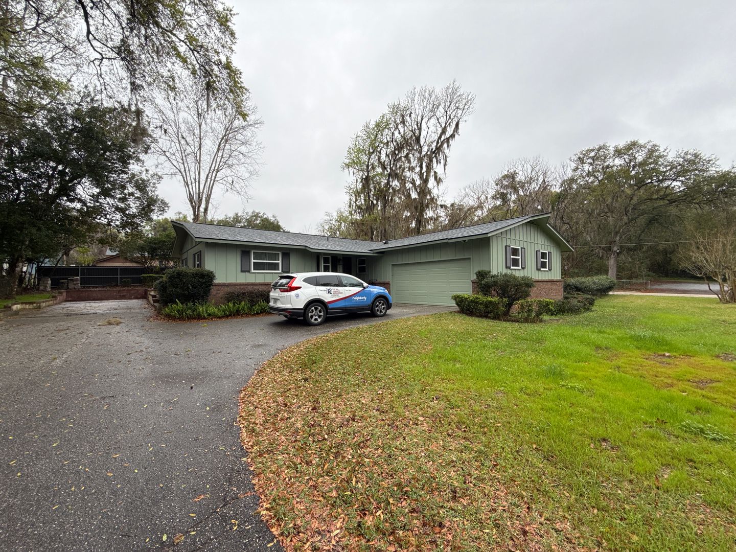 Ocala House: 1706 NE 4th St