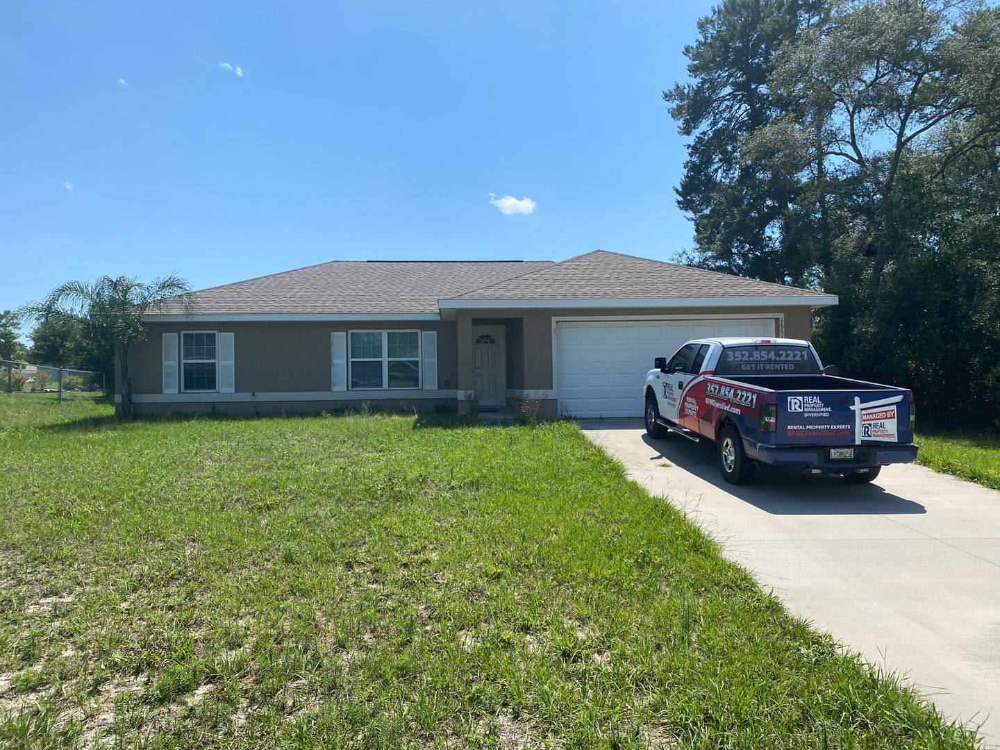 Ocala House: 16618 SW 31st Circle