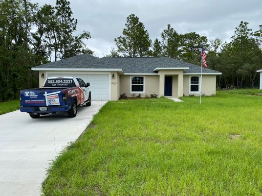 Desirable SW Ocala Neighborhood- 3/2/2 **WON"T LAST** – photo 1