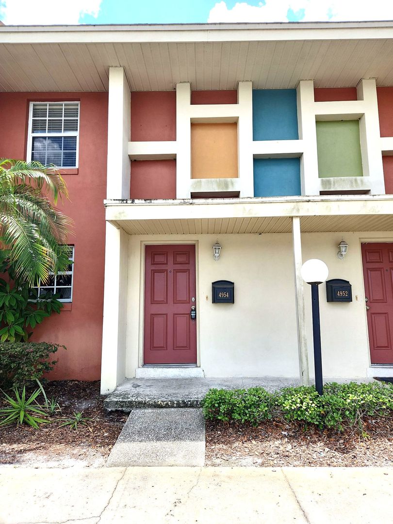 Winter Park Townhome: 4954 Tangerine Ave