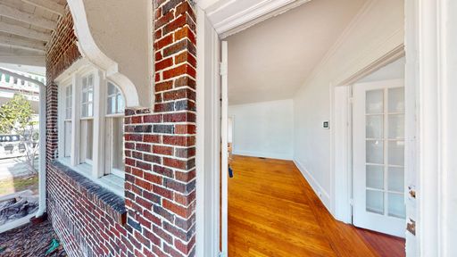 3Bed/ 1Bath In Jacksonville! ** Detached Garage ** – photo 1
