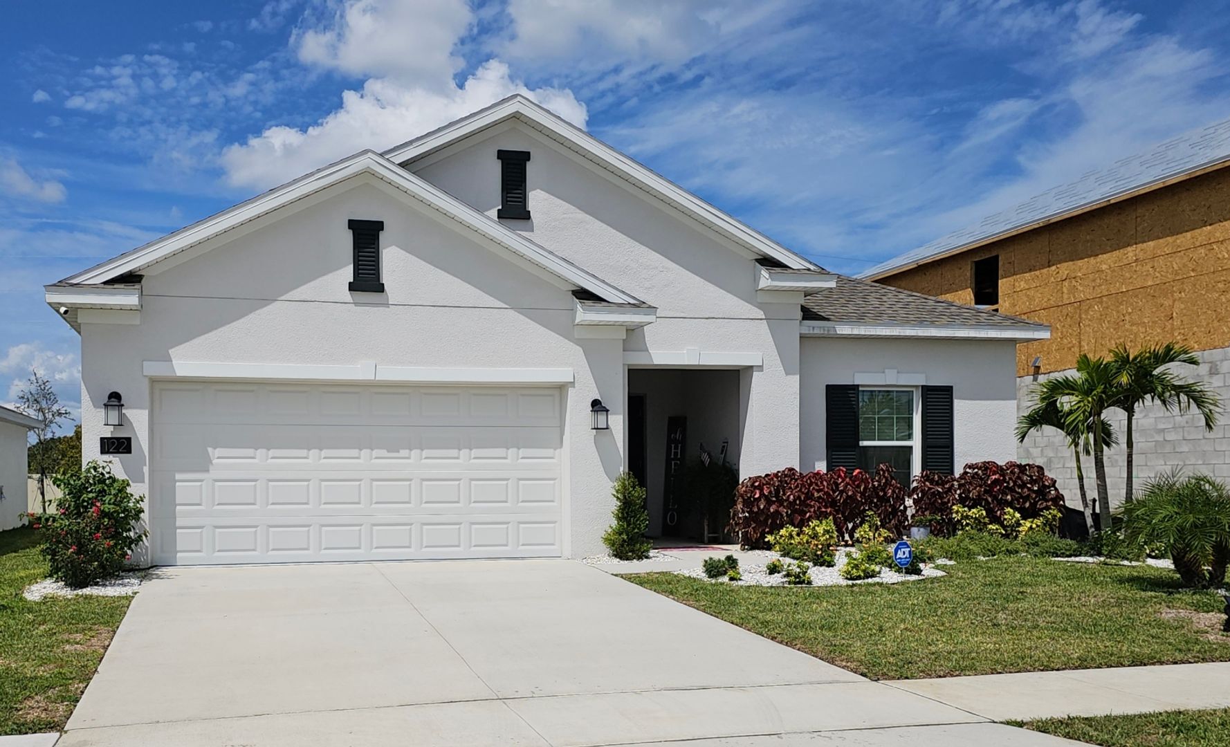 Winter Haven House: 122 Inman Blvd