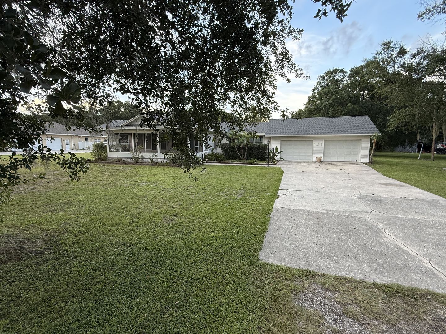Lakeland House: 5733 Sawyer Rd.