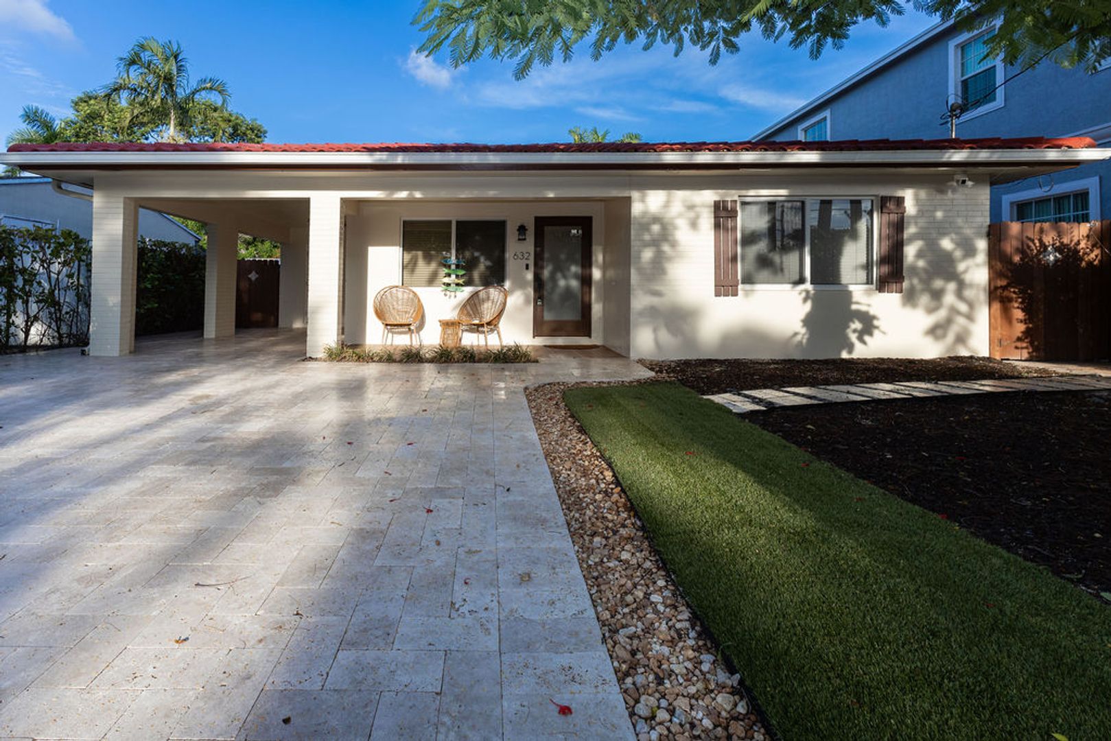 Fort Lauderdale House: 632 SW 8th Avenue
