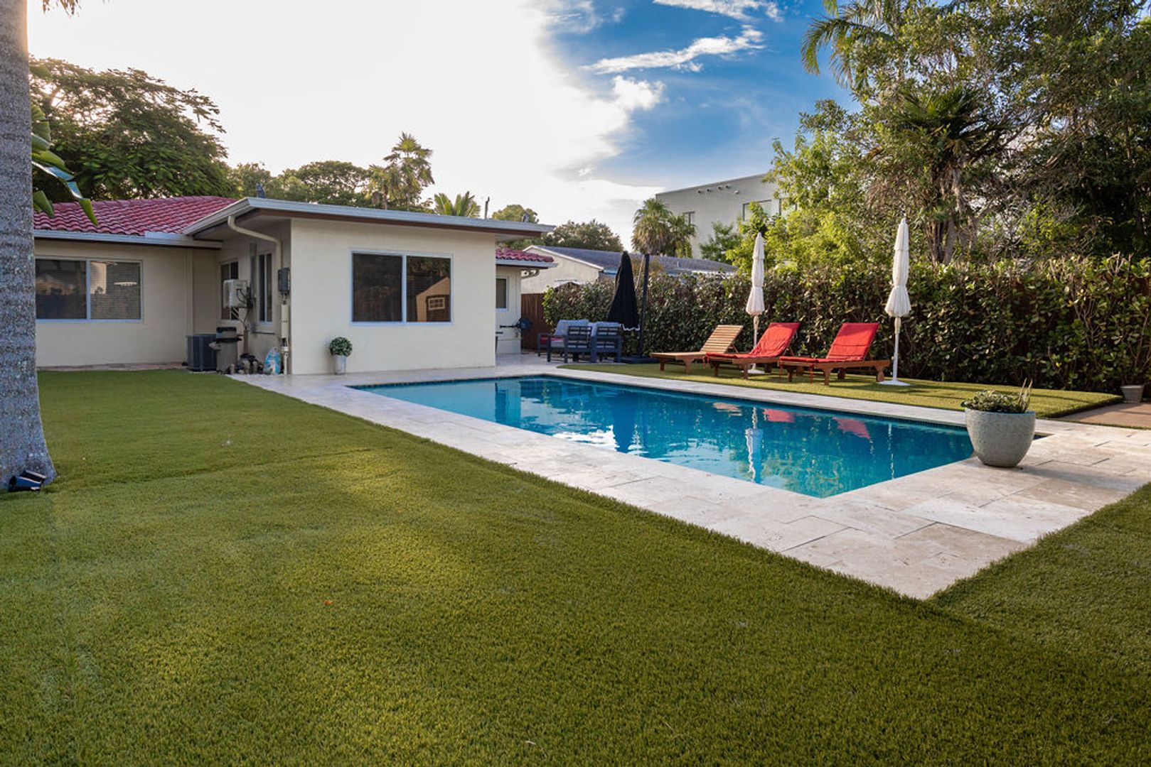 632 SW 8th Avenue 2 of 12
