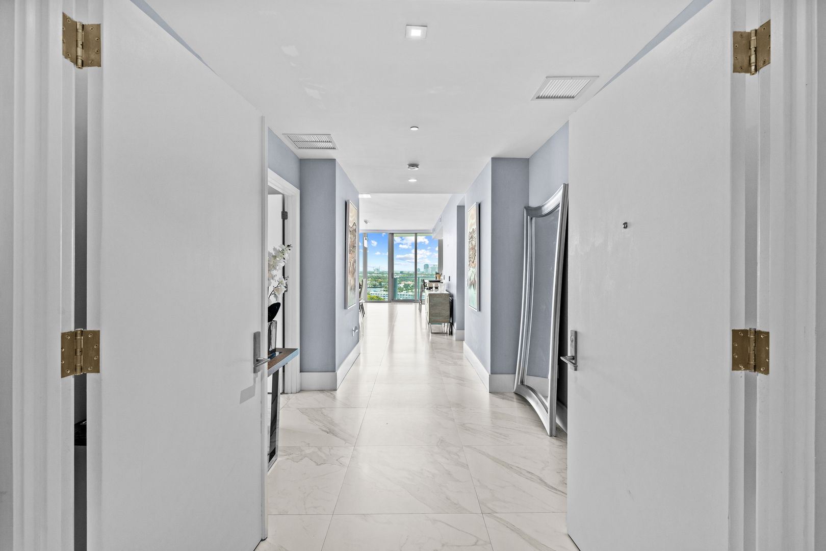 701 N Fort Lauderdale Beach Blvd, Unit 1205 2 of 12
