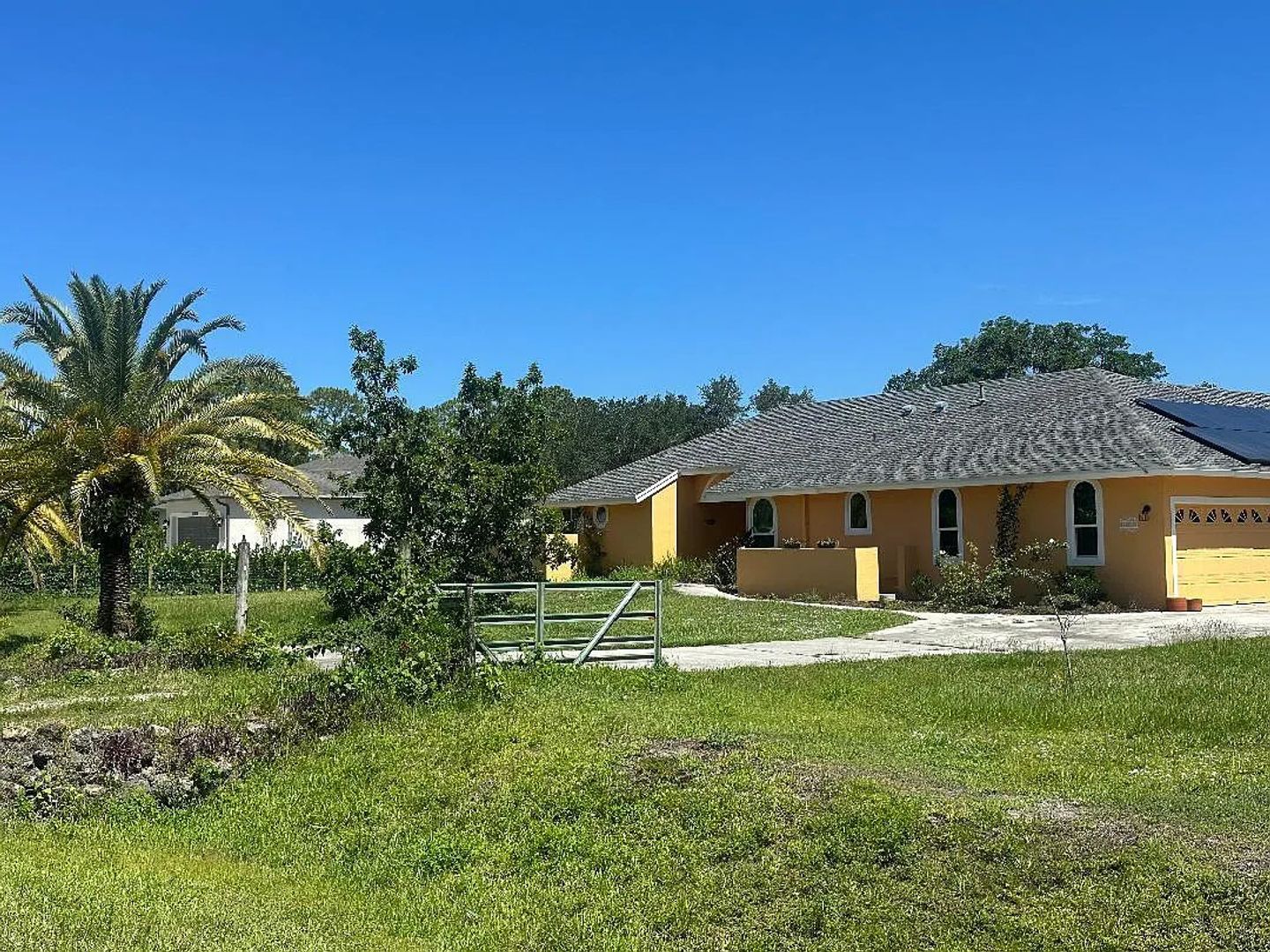 15185 Tangelo Boulevard 2 of 12