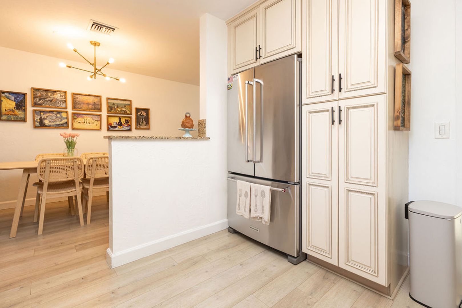 632 SW 8th Avenue 11 of 12