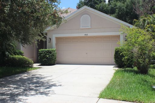 Spacious 3-bedroom, 2-bath home with over 2,100 sq ft of living space – photo 1