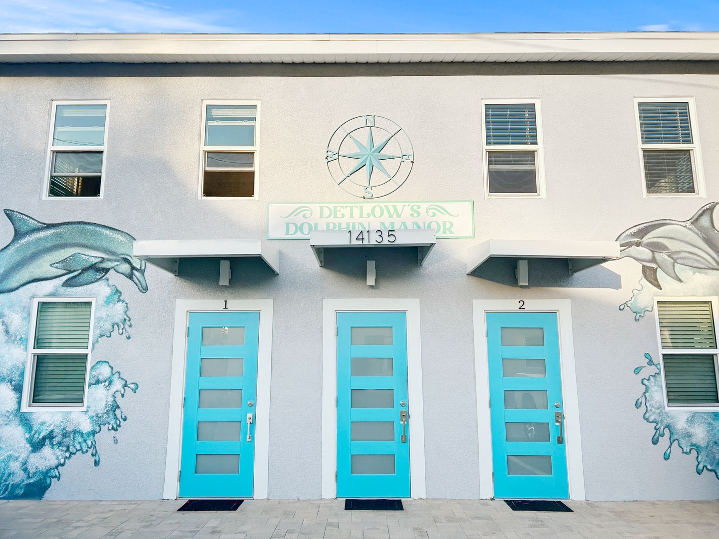 Madeira Beach Apartment: 14135 Palm St