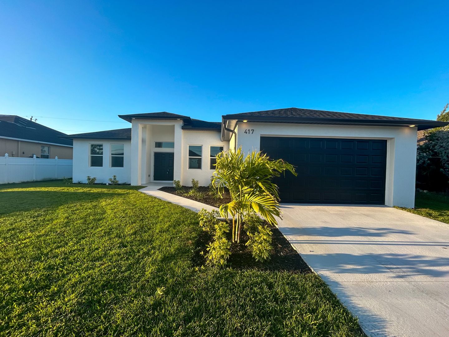 Cape Coral House: 9 NW 13th Ave