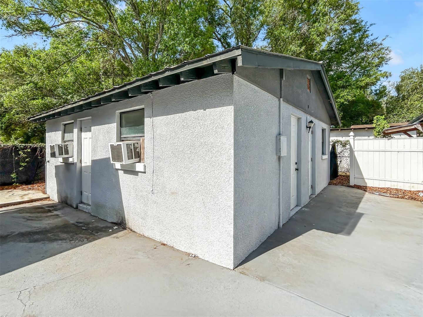 Tampa Apartment: 1515 E 31st Ave