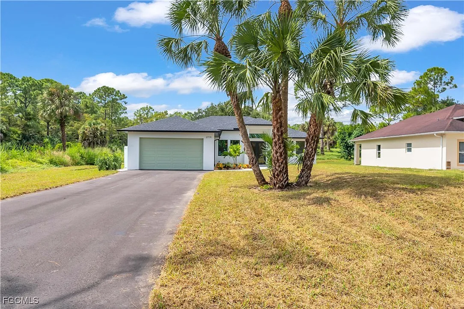 Naples House: 2719 2nd St NW