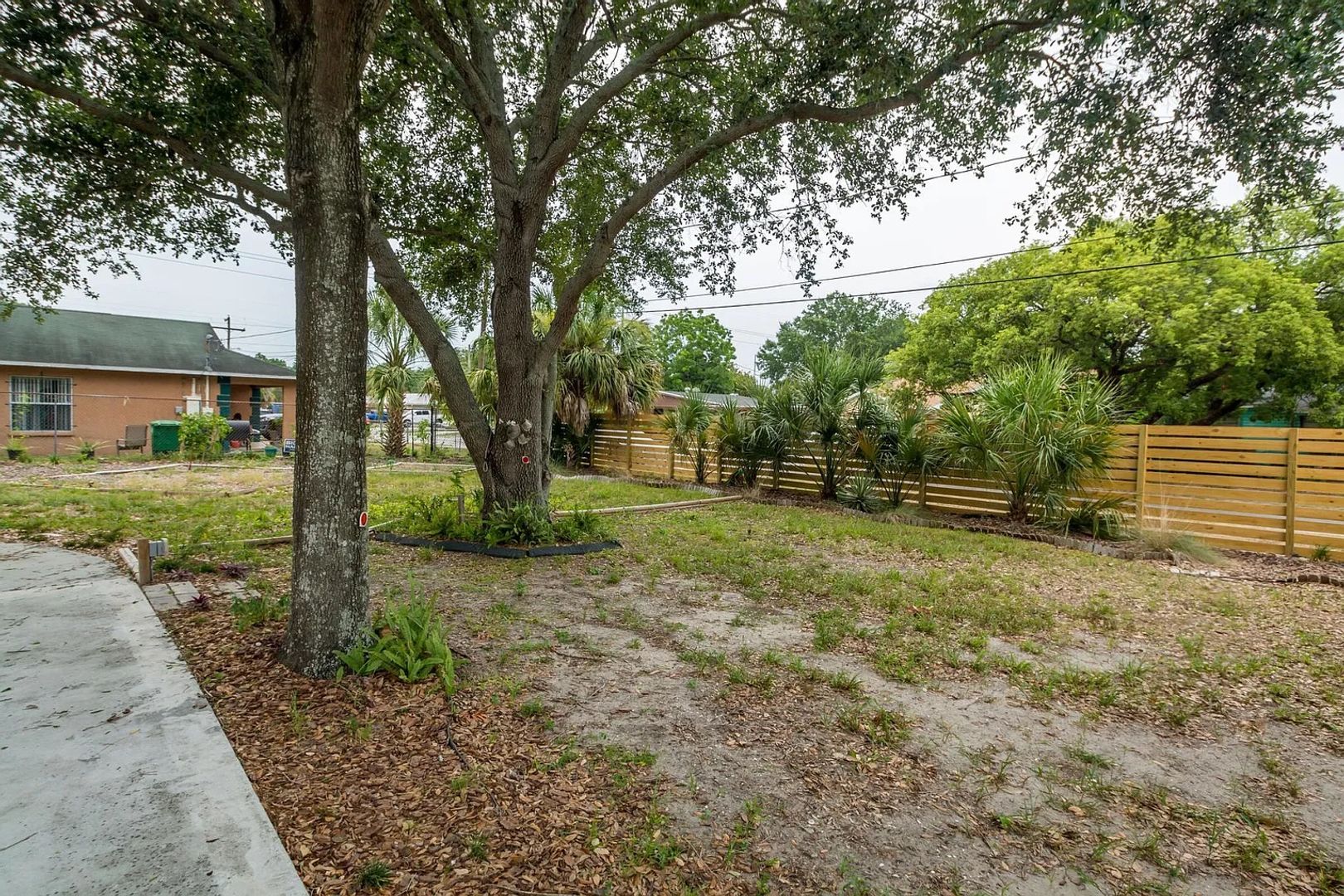 2812 N 27th St 25 of 25