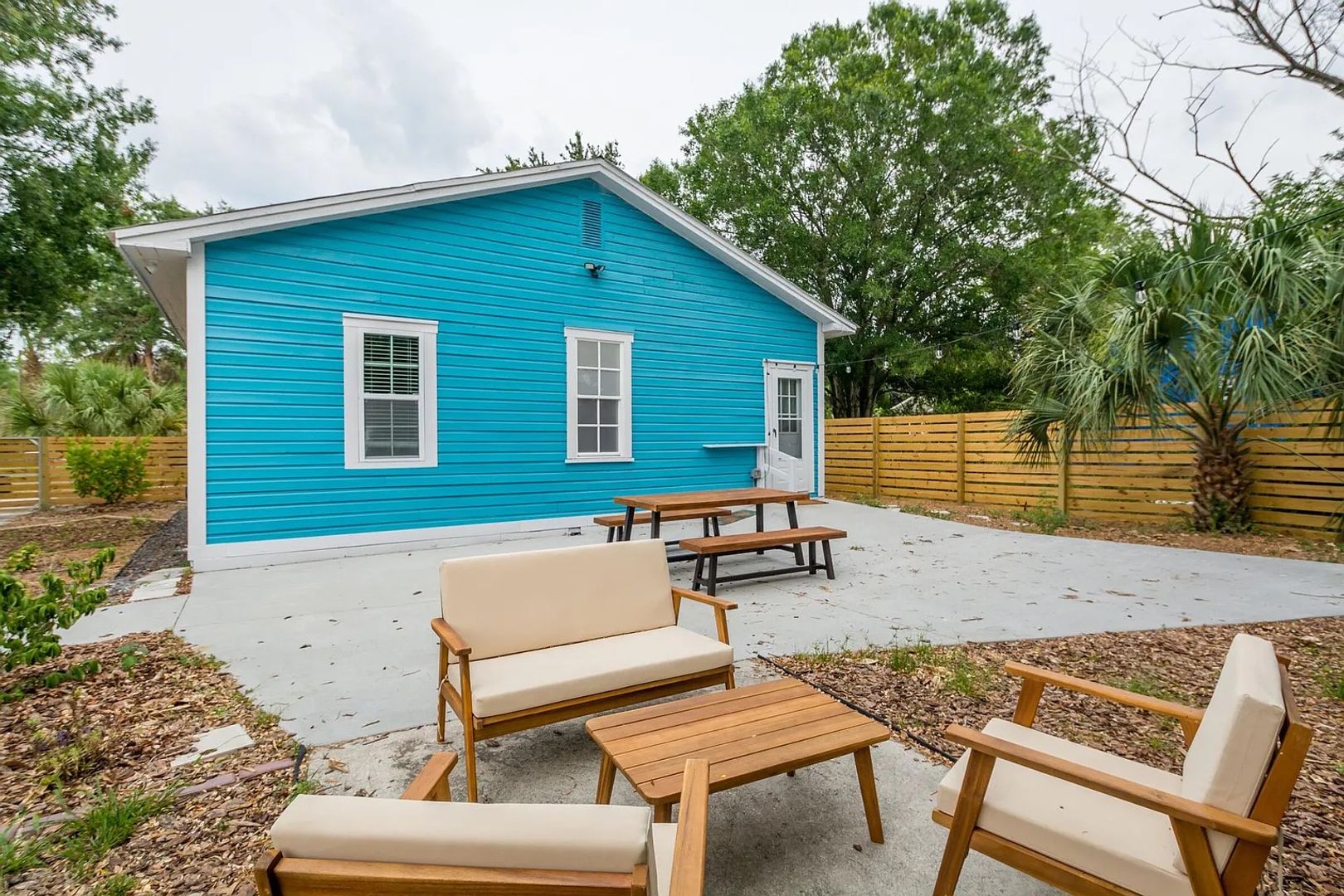 2812 N 27th St 20 of 25