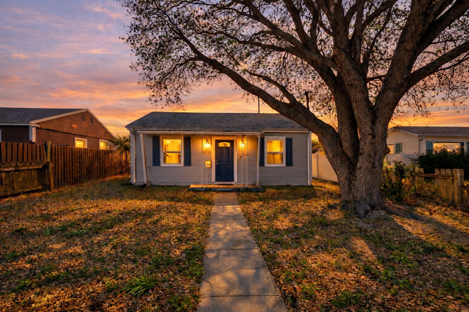 St. Petersburg Apartment: 5408 5th Ave N