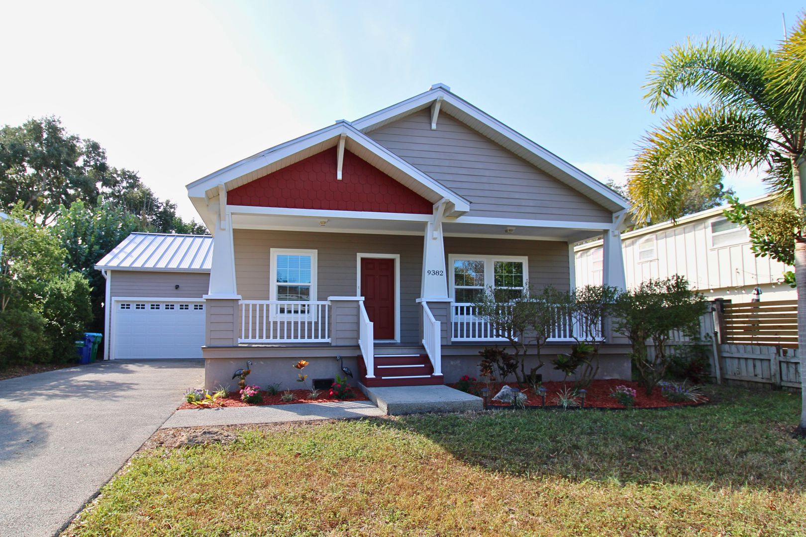 Seminole House: 9382 87th Ave