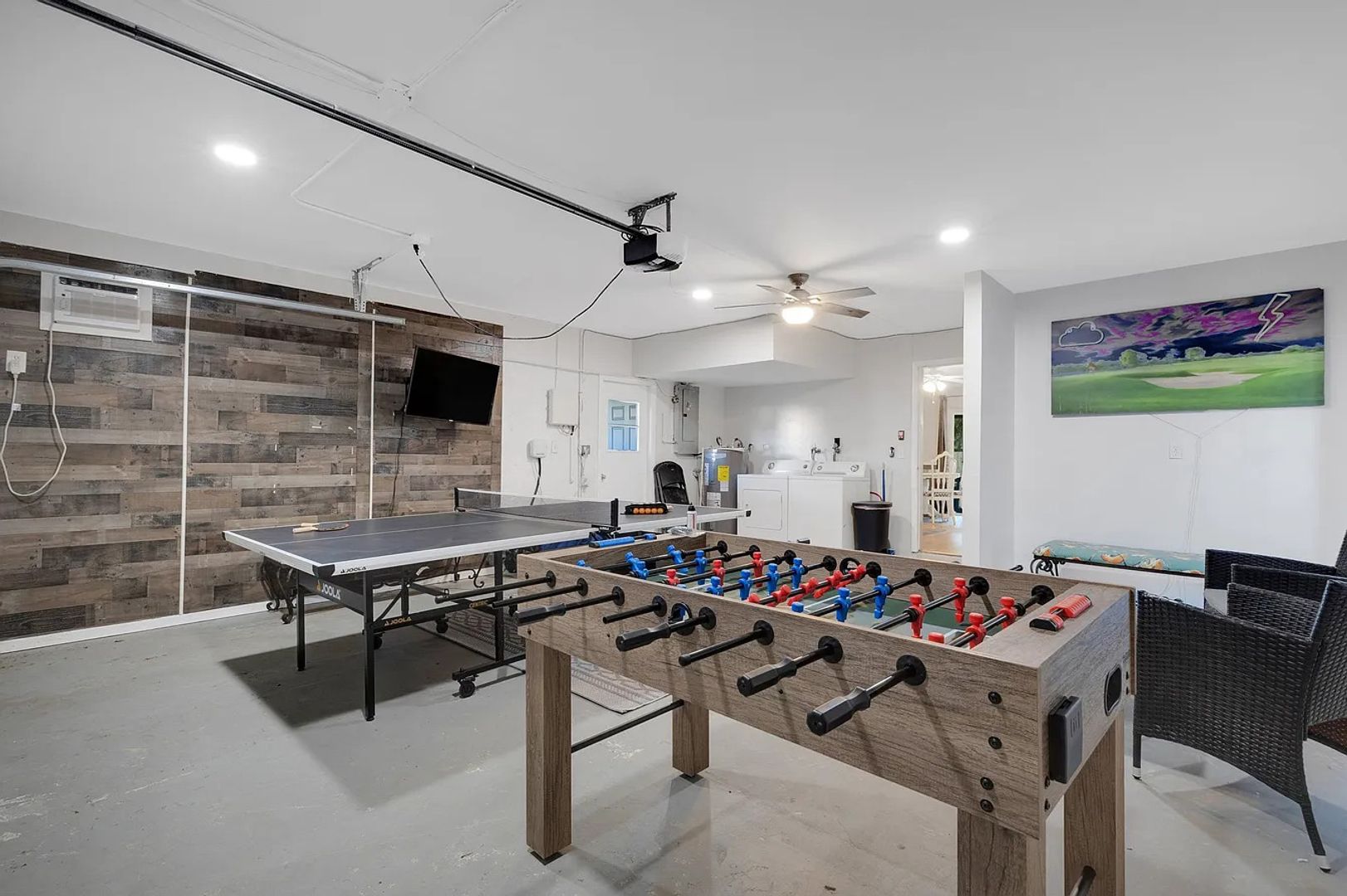 Game room at 14462 91st Ave (3 of 3)