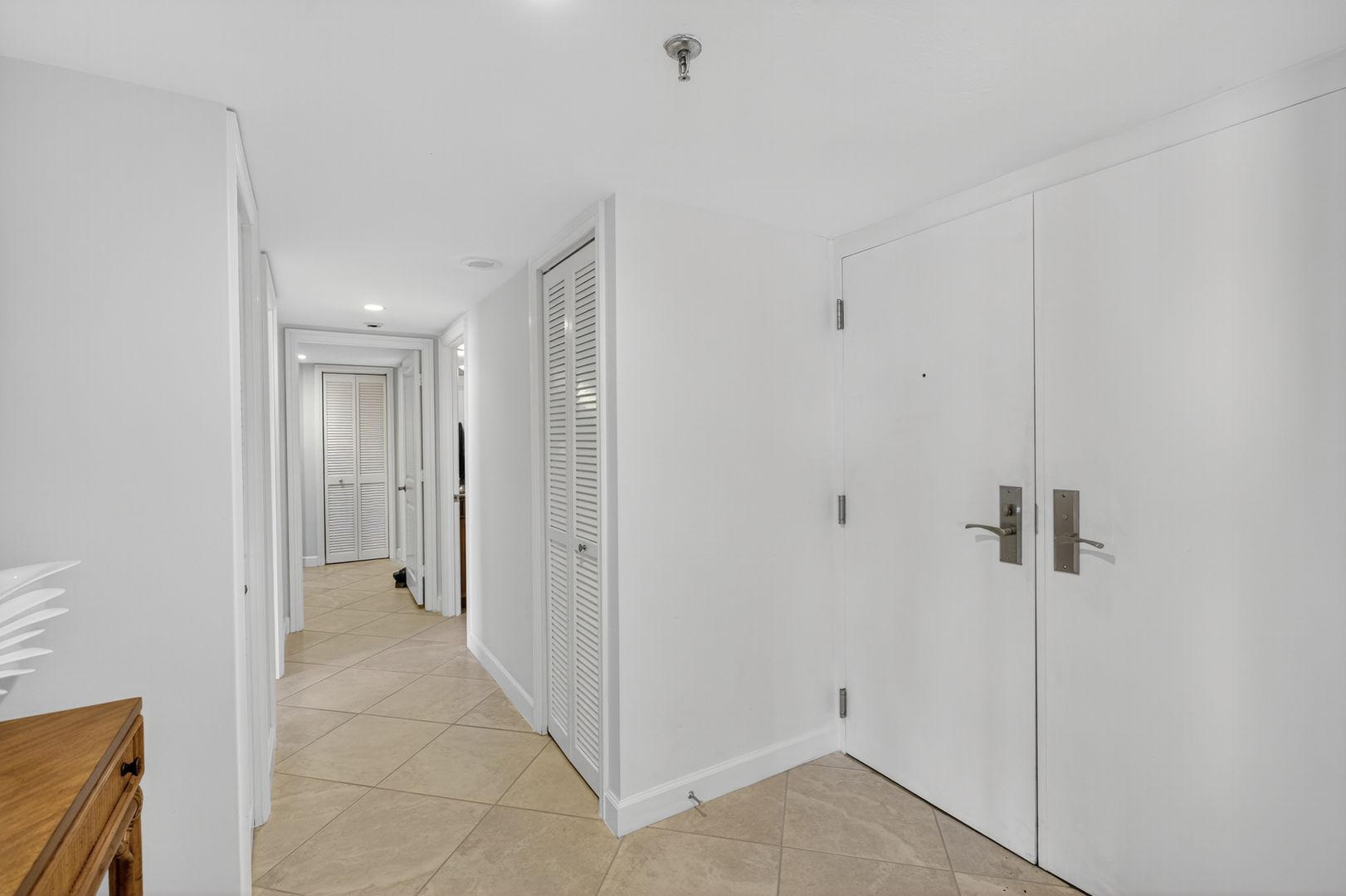 4041 Gulf Shore Blvd N Unit 1807 25 of 28